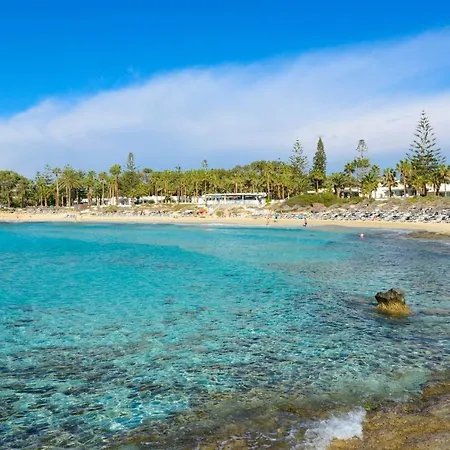 Villa Hills Ajía Nápa